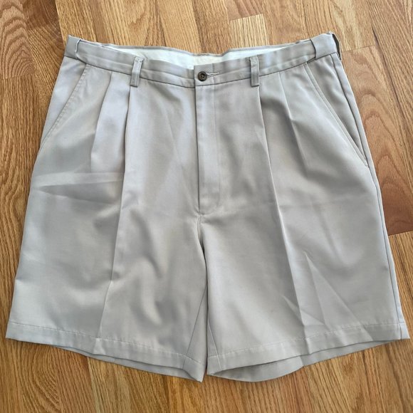 Haggar Other - Haggar Pleat Front Hidden Expandable Waist Khaki Chino Shorts Tan Men's Size 36